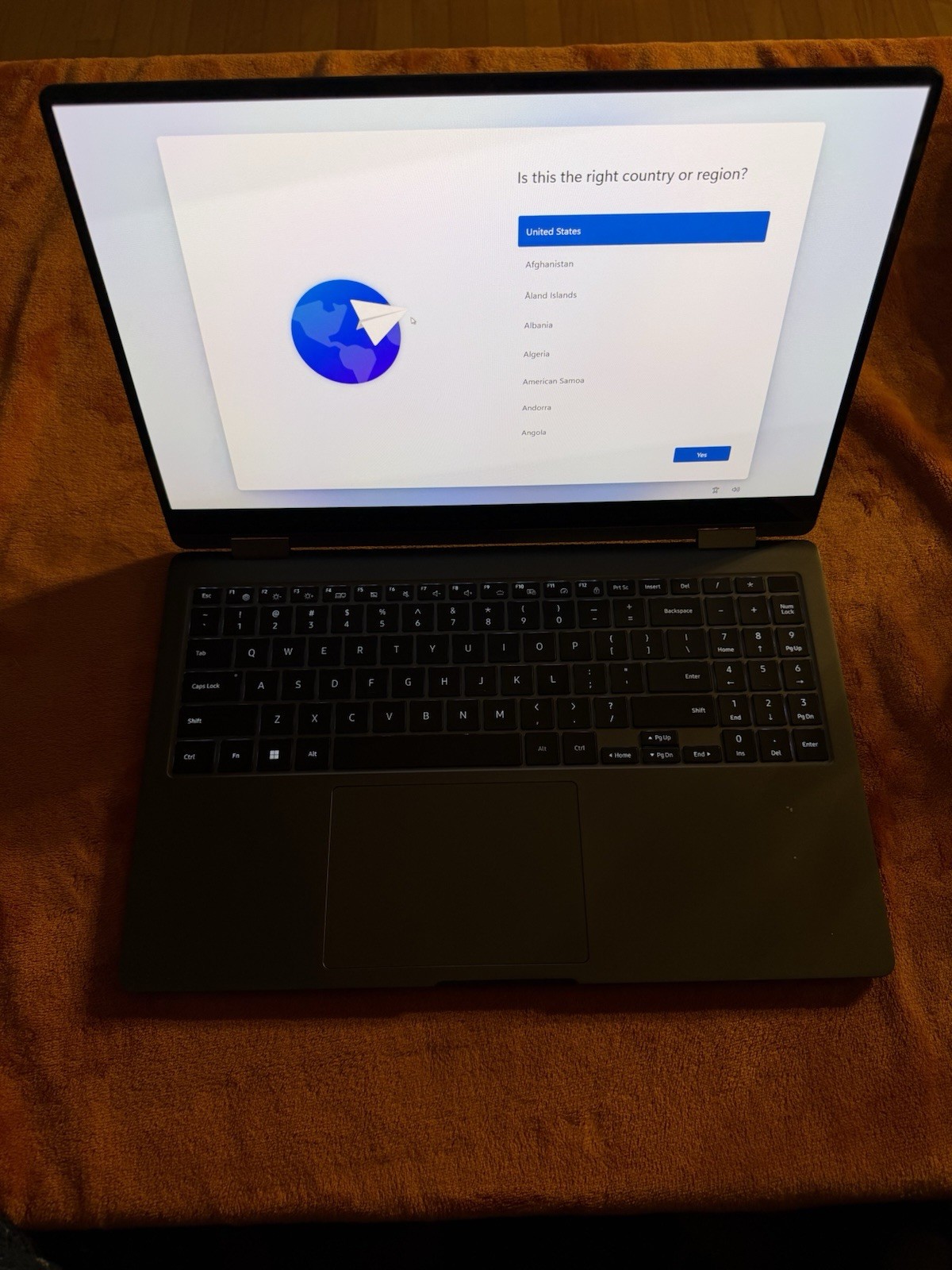 Samsung Galaxy Book3 360 NP750QFG 15.6″ i7-1360P 16GB RAM 512GB SSD 2-in-1 Touch