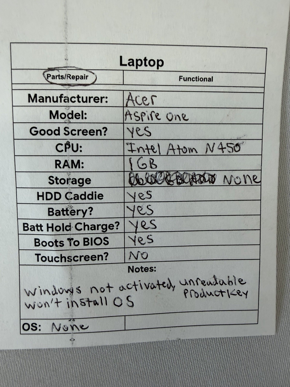 Acer Aspire One Laptop – Good Screen – Intel Atom N450 – Read Des
