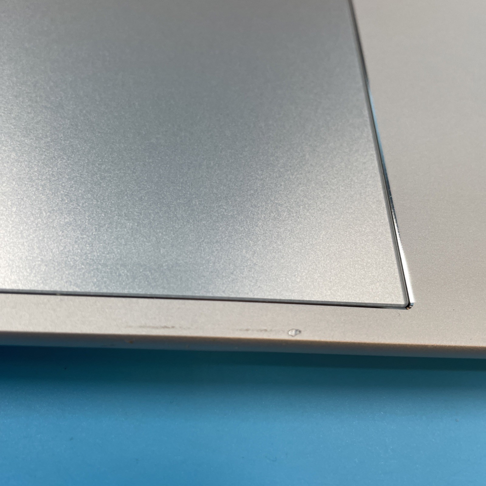 HP EliteBook 840 G10 | i5-1345U | 16GB RAM | 256GB SSD | NO OS | 70% BATT