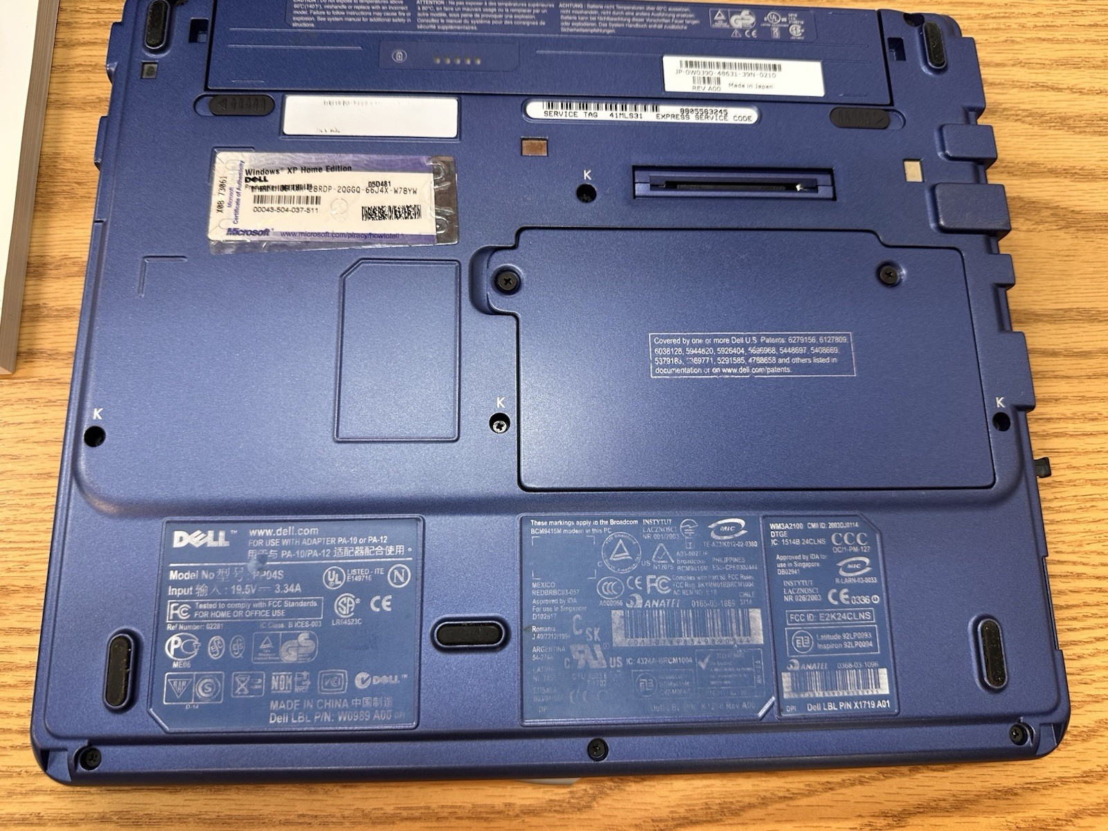 DELL INSPIRON 300M Laptop, WIN xp With Power Adapter, Manuals, Laptop Bag Tested