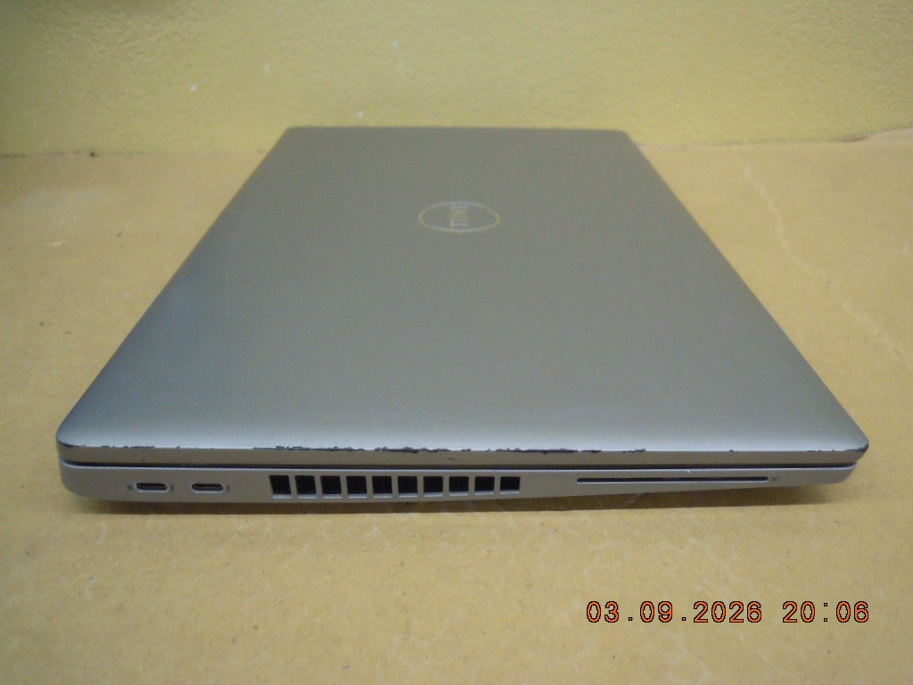 Dell Latitute 5520 | i5-1145G7 @ 2.60GHz | 8GB RAM | 256GB / 512GB M.2 | Wins 11