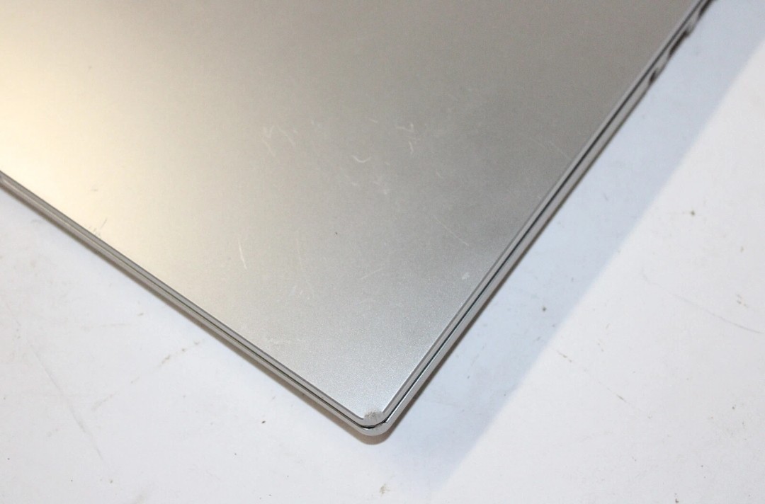 ASUS Vivobook X1400EA-I38128 i3-1115G4 3.0GHz 8GB RAM 128GB SSD UHD Graphics