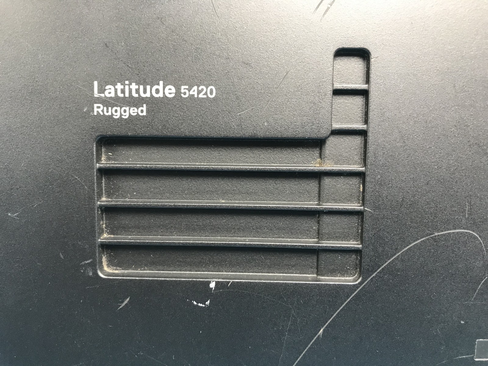 Dell Latitude 5420 Rugged 14″ Core i5-8350U 1.70GHZ 16GB RAM 256GB SSD Windows11