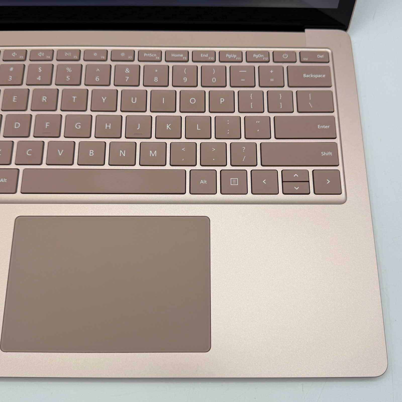 Microsoft Surface Laptop 4 1951 13.5″ i5-1145G7 16GB 256GB SSD Win11 Pro Dent