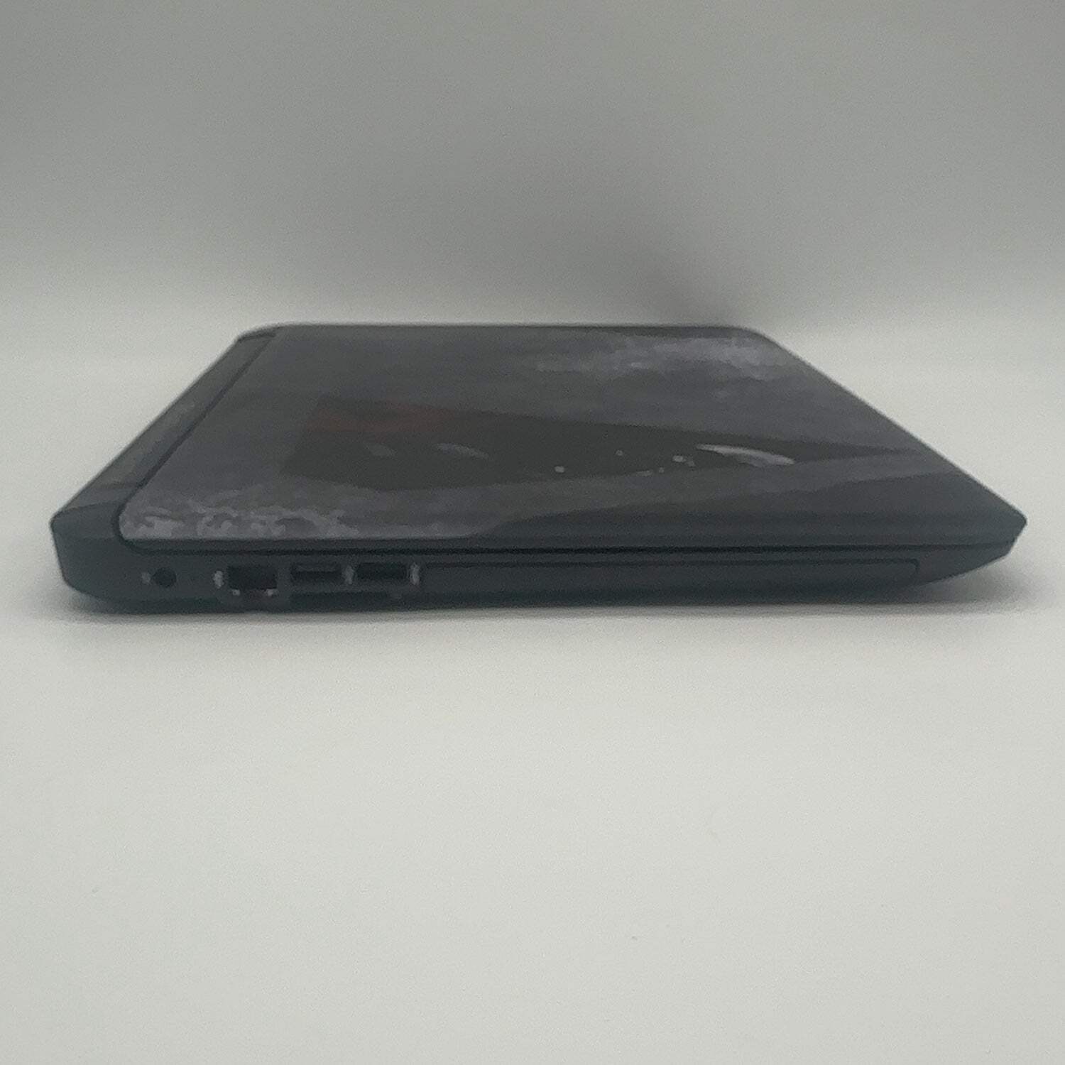 HP NoteBook 15-AN050NR 15.6″ i5-6200U 2.3GHz 6GB RAM 1TB HDD