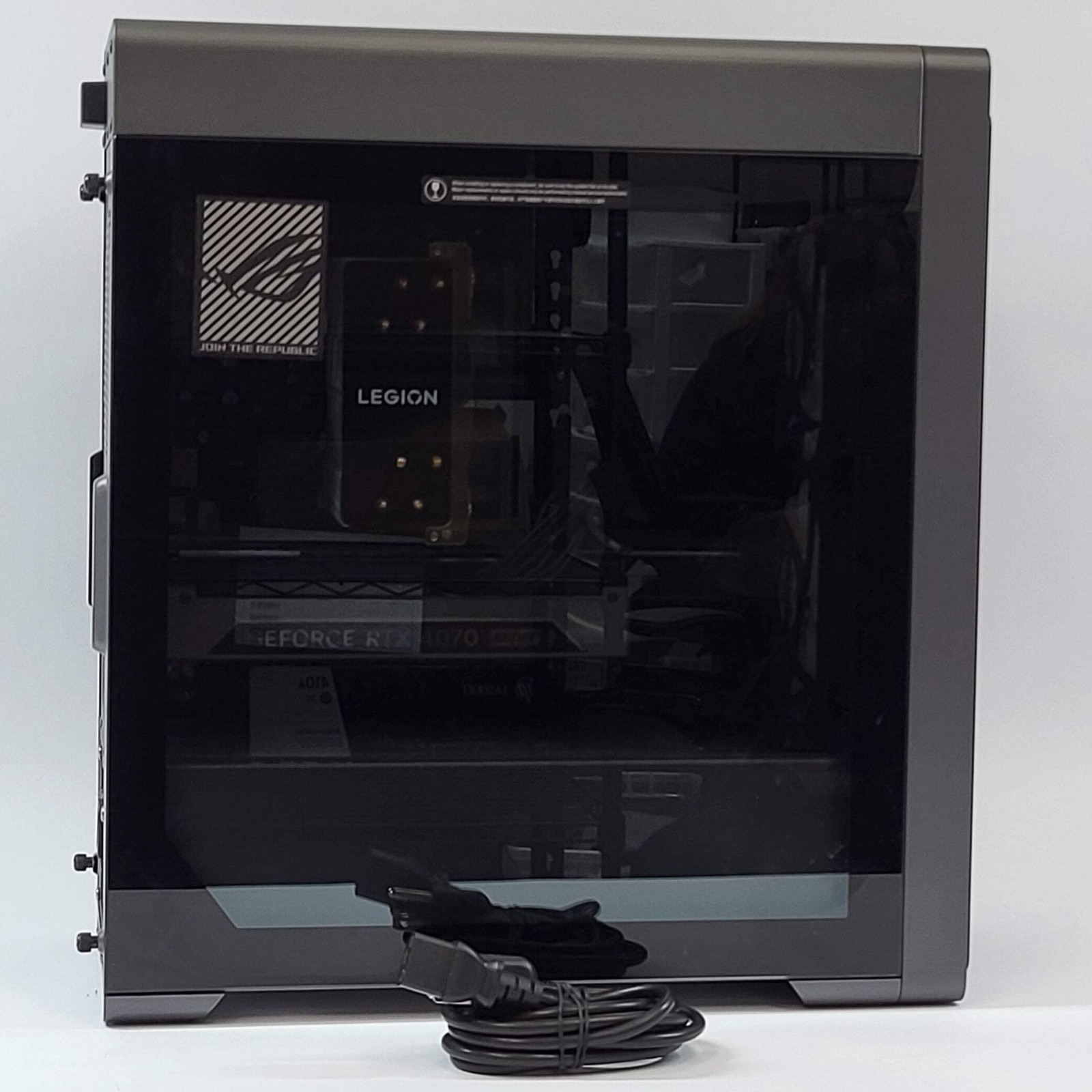 Lenovo Legion Gen 8 Core i7-14700F 2.10GHz 32GB RAM 1TB SSD