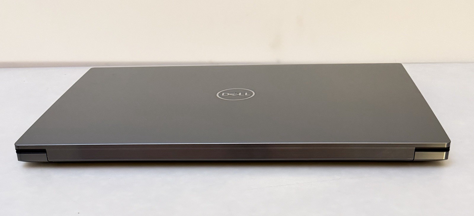 Dell Precision 5550 i7-11800H 16GB 1 TB RTX A2000 FHD+ Win11 Pro Workstation