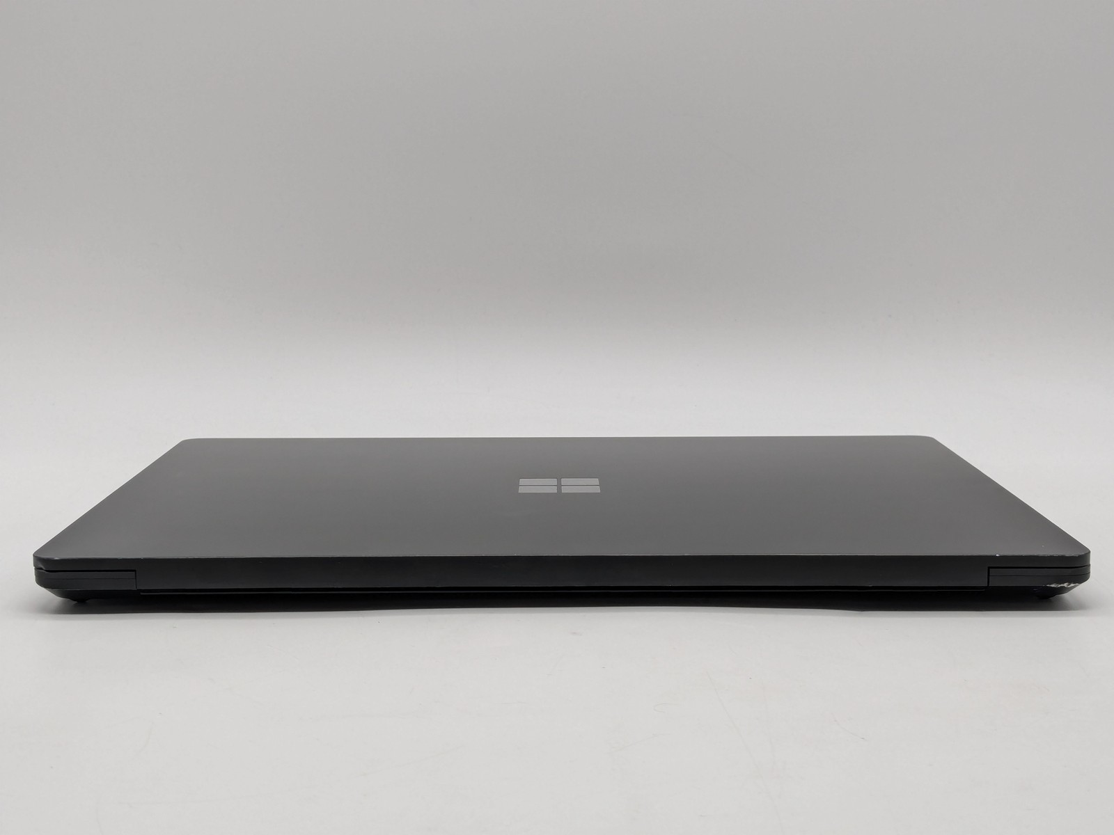 Microsoft Surface Laptop 4 13″ 2256 x 1504 Touch I5-1135G7 512GB SSD 8GB W11