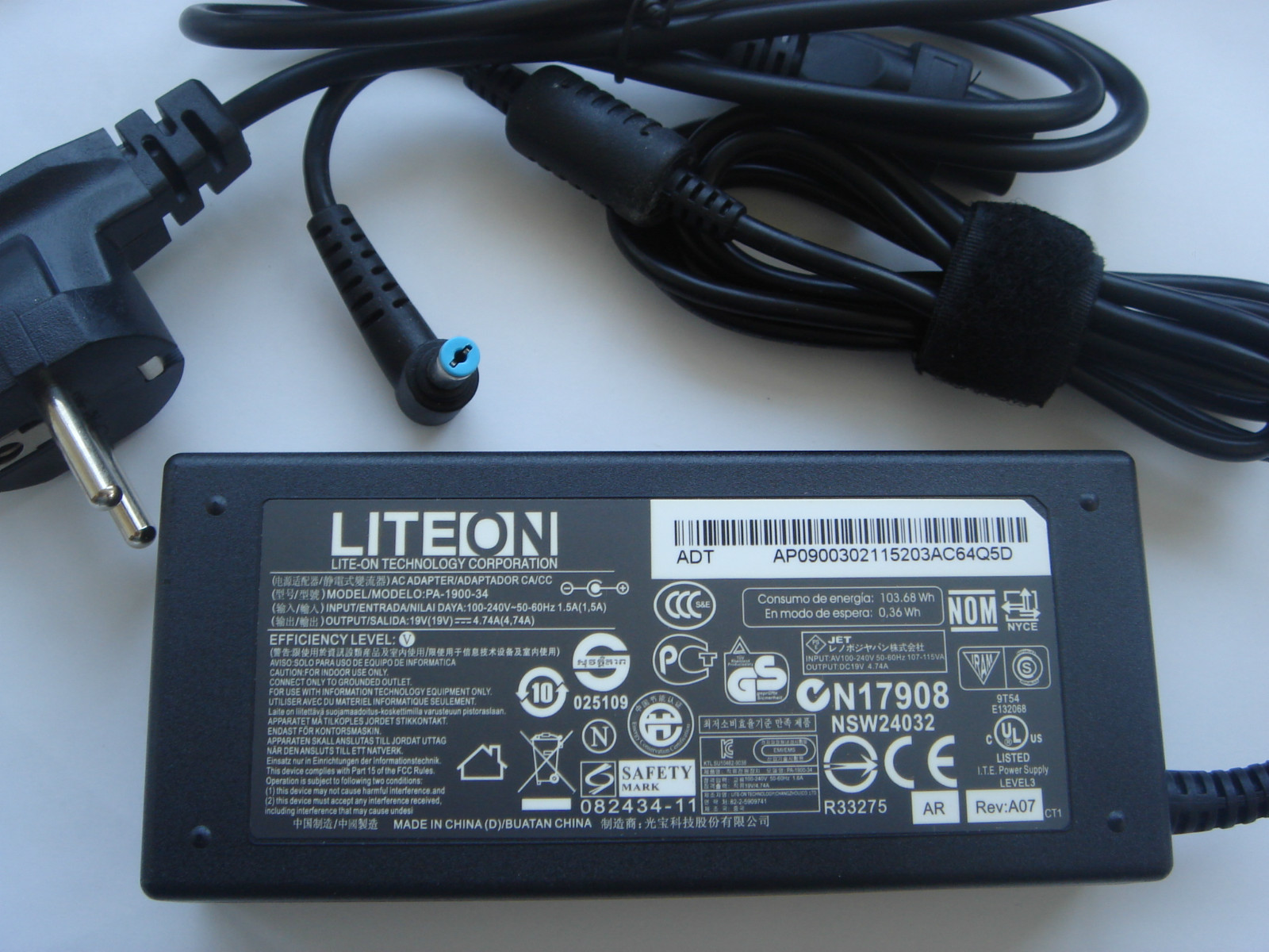 Original Adapter Packard Bell / LiteON 90W 19V 4.7A 5.5 X 1.7Mm New