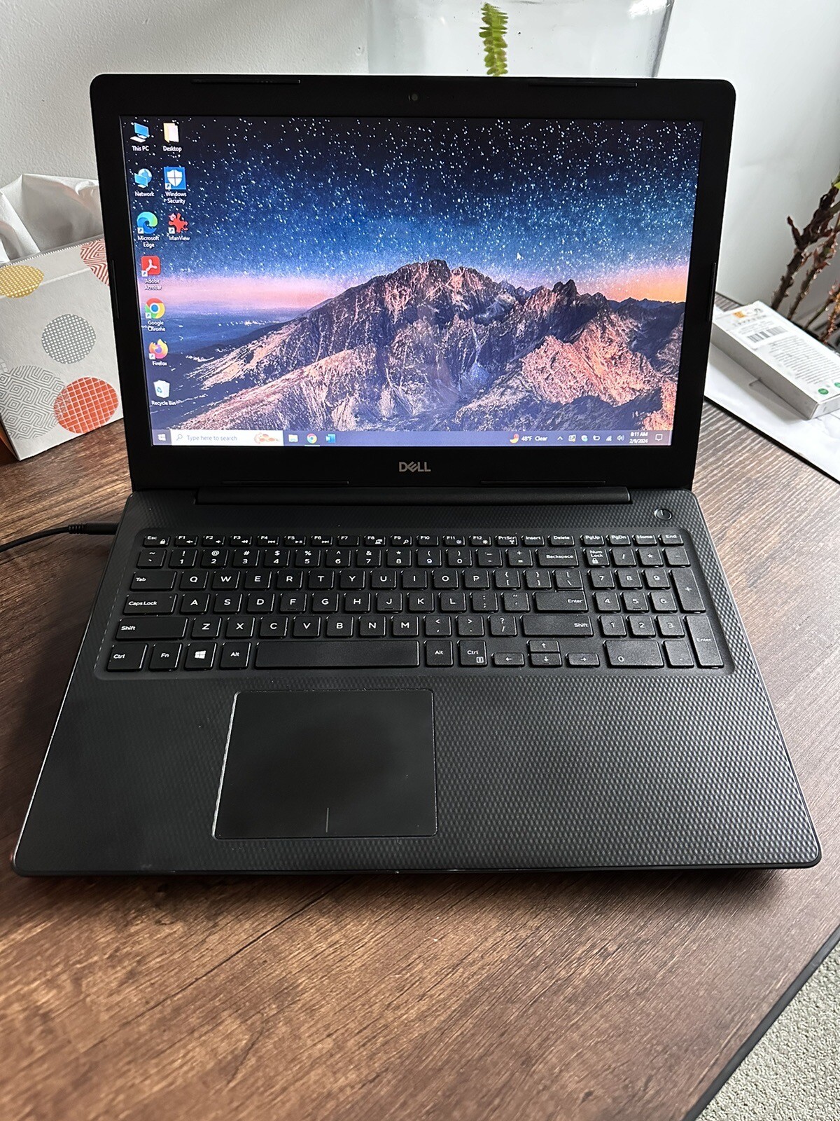 Dell Inspiron 3585 15.6 AMD Ryzen 3 2200U 2.5GHz 8GB Ram 256GB SSD Win 11 Home