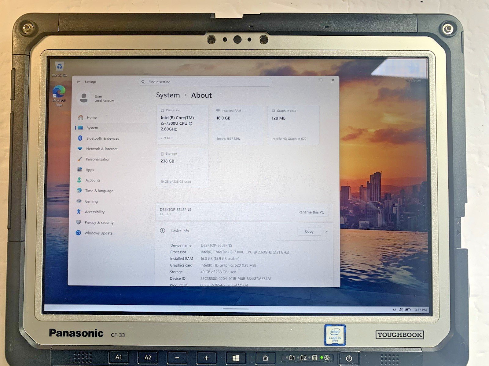 Panasonic Toughbook CF-33 i5-7300U 2.6GHz 16Gb 250GB SSD Win 11 Pro LTE
