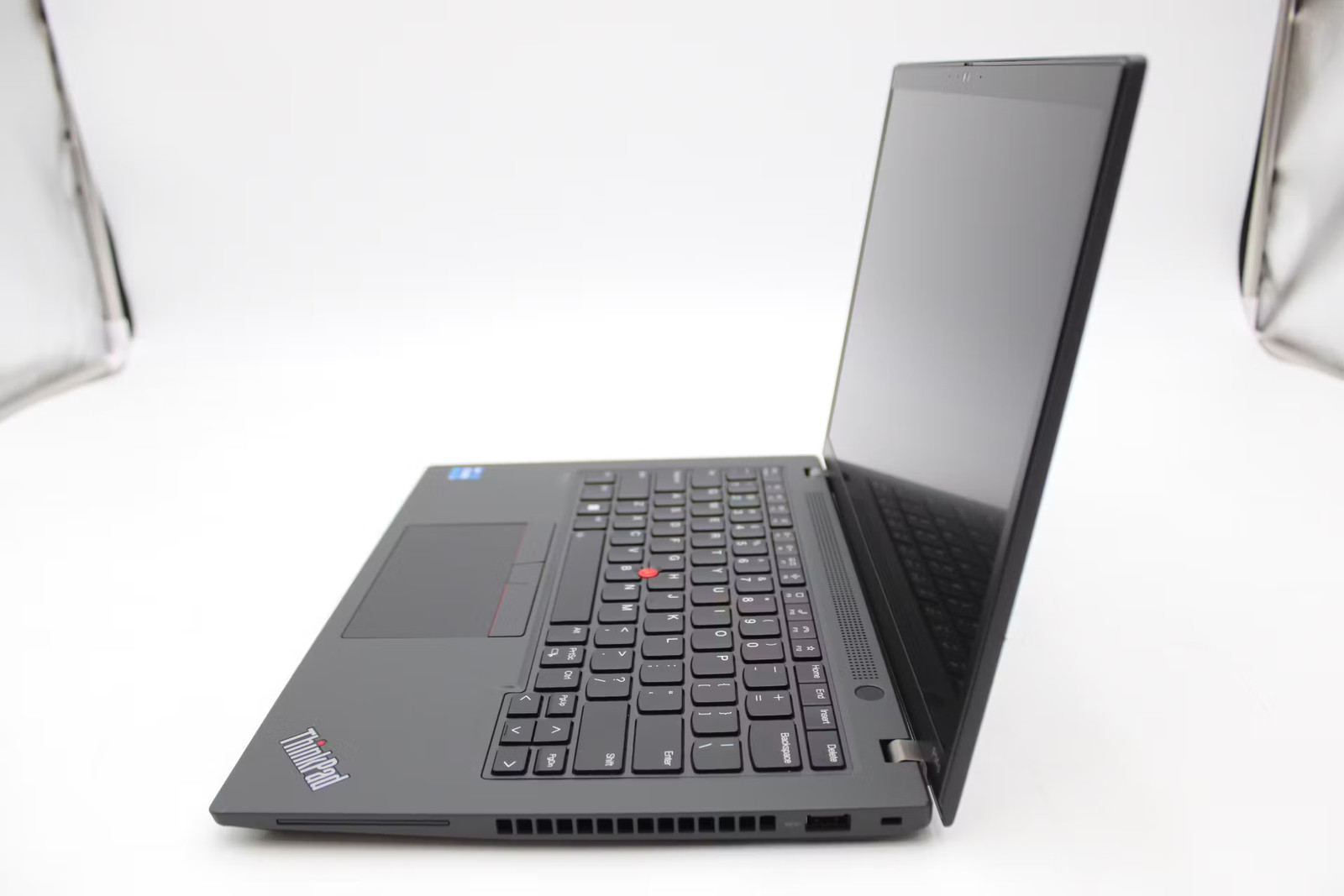 Lenovo ThinkPad P14s Gen 3 Used 14″ i7-1260P, 512GB NVMe, 16GB RAM, T550