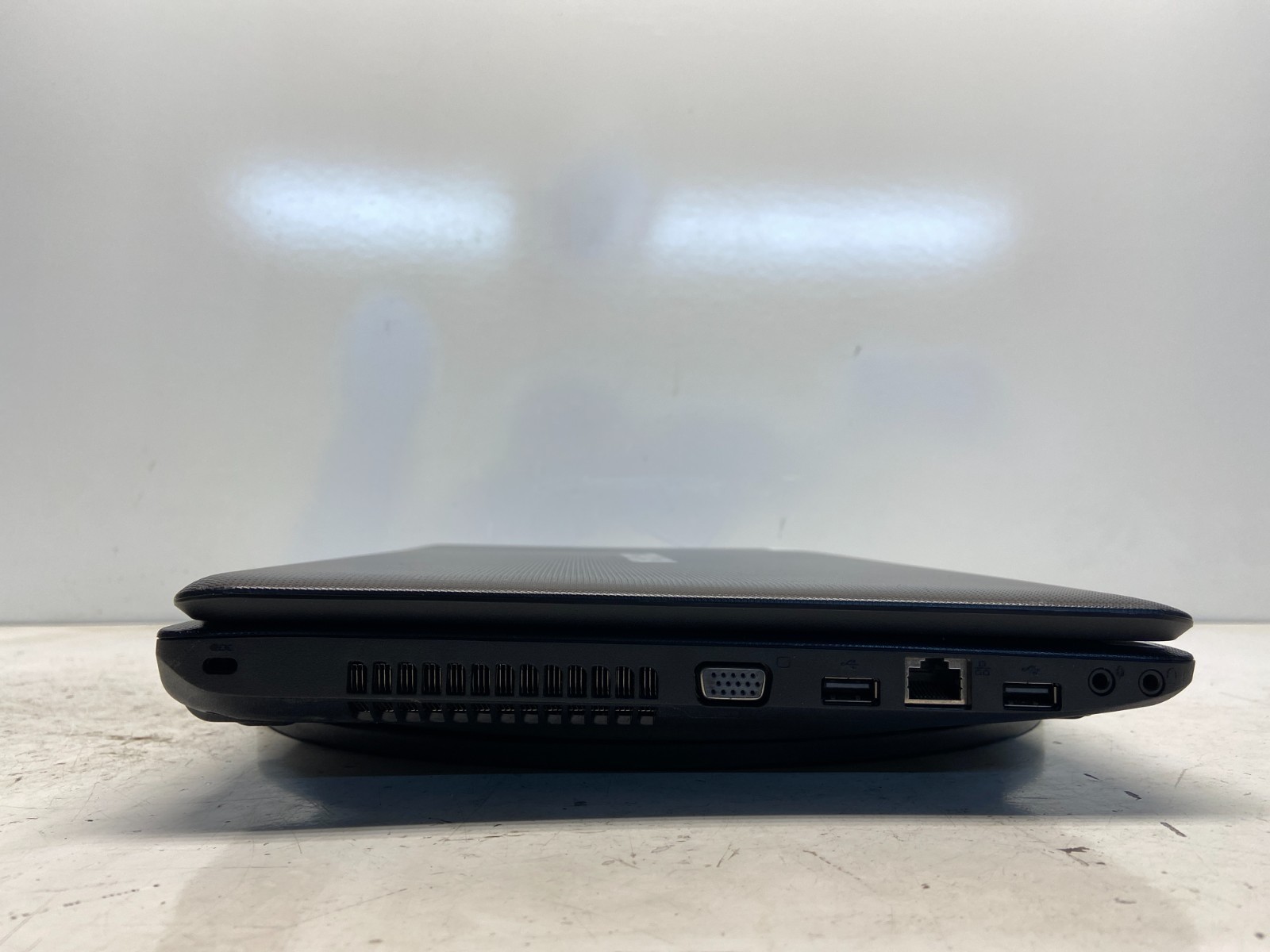 Toshiba Satellite C655-S5049 Intel Celeron 900 2.2GHz 4 GB NO HDD