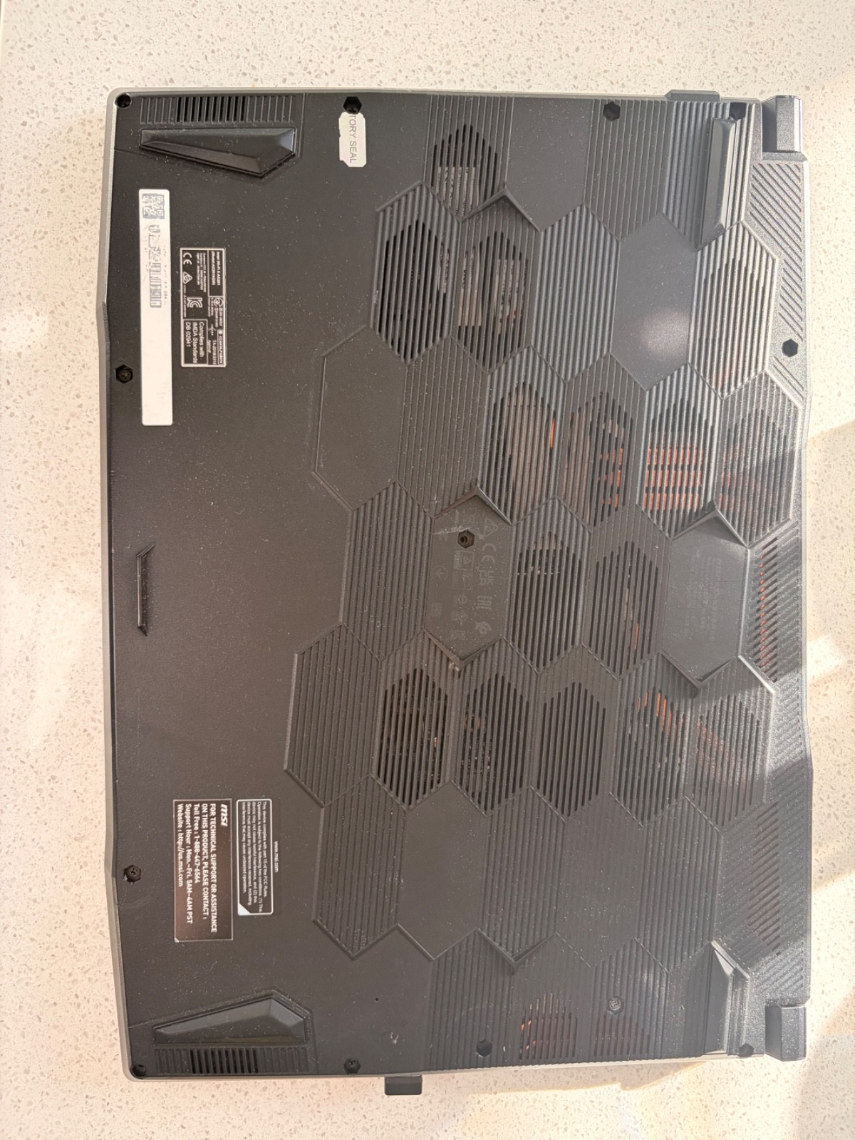 MSI Crosshair 15 A11UEK-084 15.6″ (1TB SSD, Intel Core i7 11th Gen., 4.60…