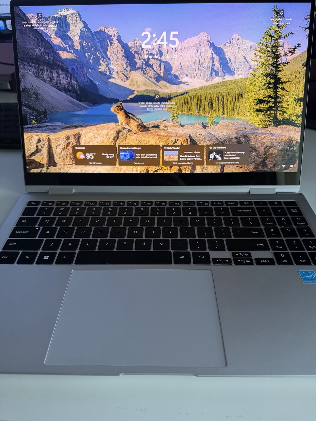 Samsung Galaxy Book2 Pro 360 15.6 AMOLED Touch i7-1260P 16GB 1TB 2-in-1 S Pen