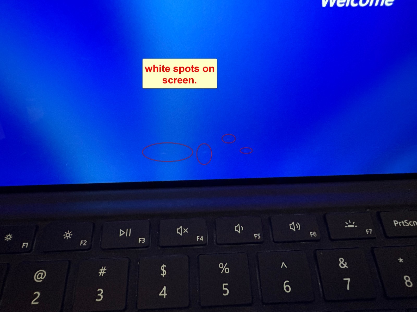 Microsoft Surface Pro 5 12″ 2.6GHz i5-7300U 256GB SSD 8GB RAM Win 11 ; 6175411