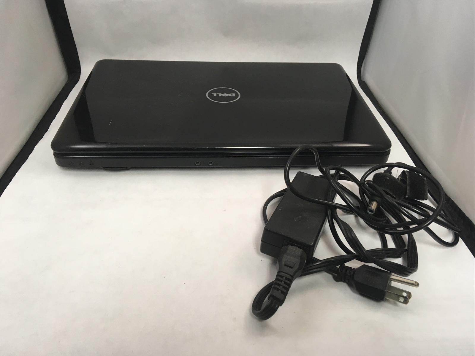 Dell Inspiron N5030 *For Parts/Repair* Black Pentium Laptop Win 7 *Not Working*