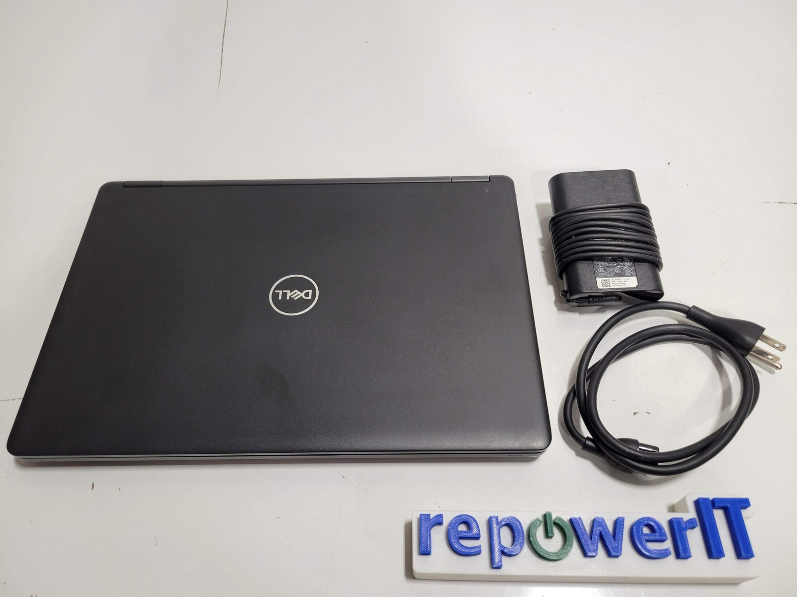 Dell Latitude 5490 14″ Laptop i7-8650U 1.9GHz 16GB 512GB M.2 NVMe SSD Grade B