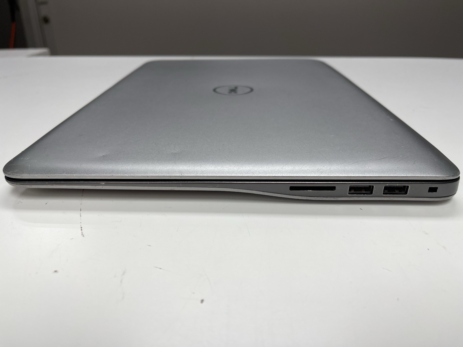 Dell Inspiron 15 7000 Series 7547 For Parts Or Repair