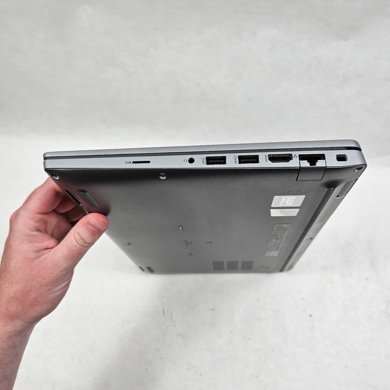 Dell Latitude 5430 14″ FHD Touch Core i7-1265U vPro 1.80GHz 512GB SSD 16GB RAM