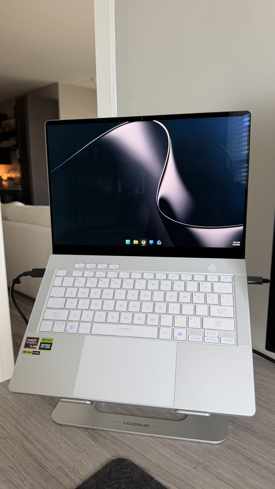 ROG ZEPHYRUS G14 (2025) /RYZEN 9 370HX /RTX 5070Ti/32GB RAM/1TB NVME/120Hz 3K