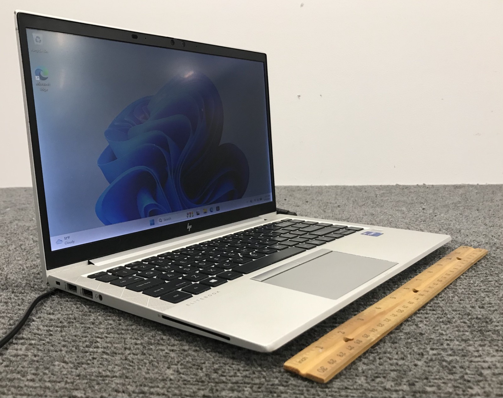 HP EliteBook 840 G8 14″ Laptop i7-1165G7 8GB RAM 256GB NVMe