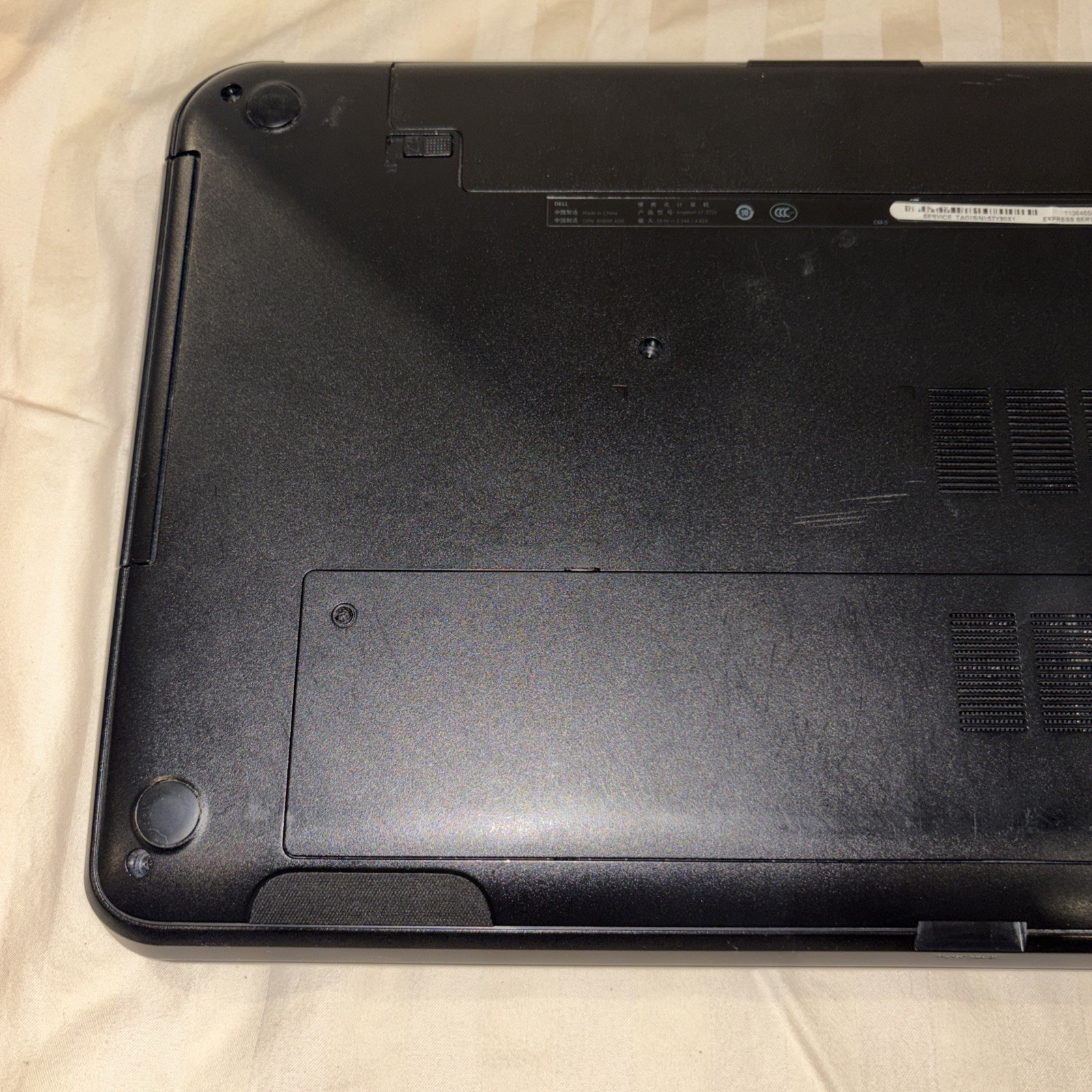 Dell Inspiron 17 3721 17.3″ Laptop Intel Core i3-3227U 4 GB, 500 GB, Win 10 Home