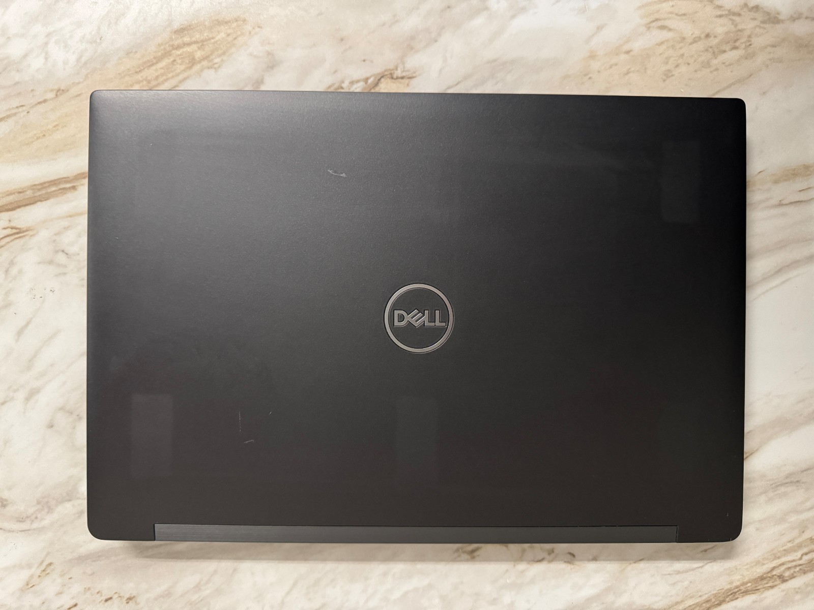 Dell Latitude 7390 14″ Laptop – i7 – 256GB NVME SSD 16GB Ram New Battery W11 Pro