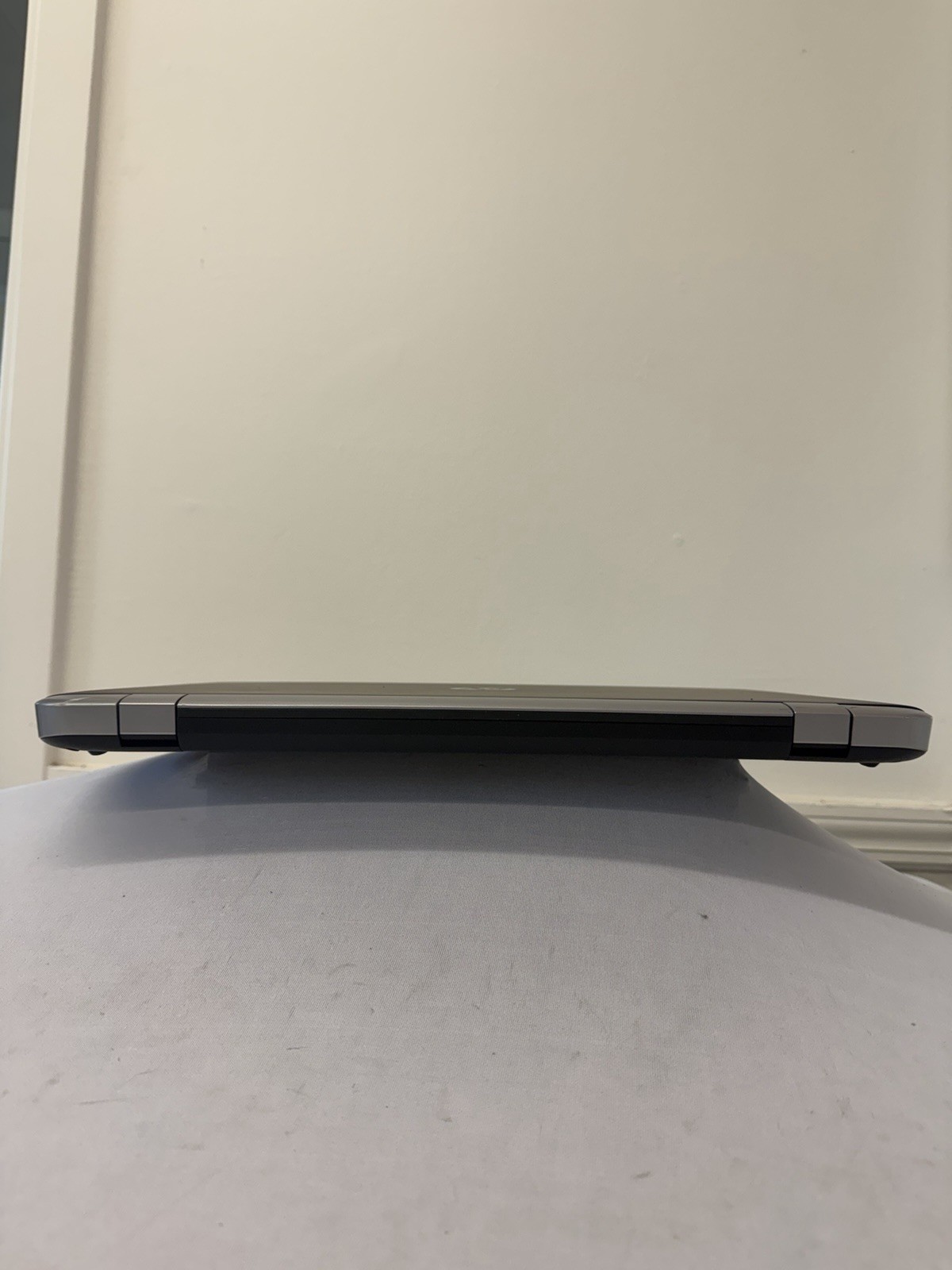HP Probook 470 G3 Laptop – Good Screen – Intel i5-6200U – RAM 8 GB – Read Des
