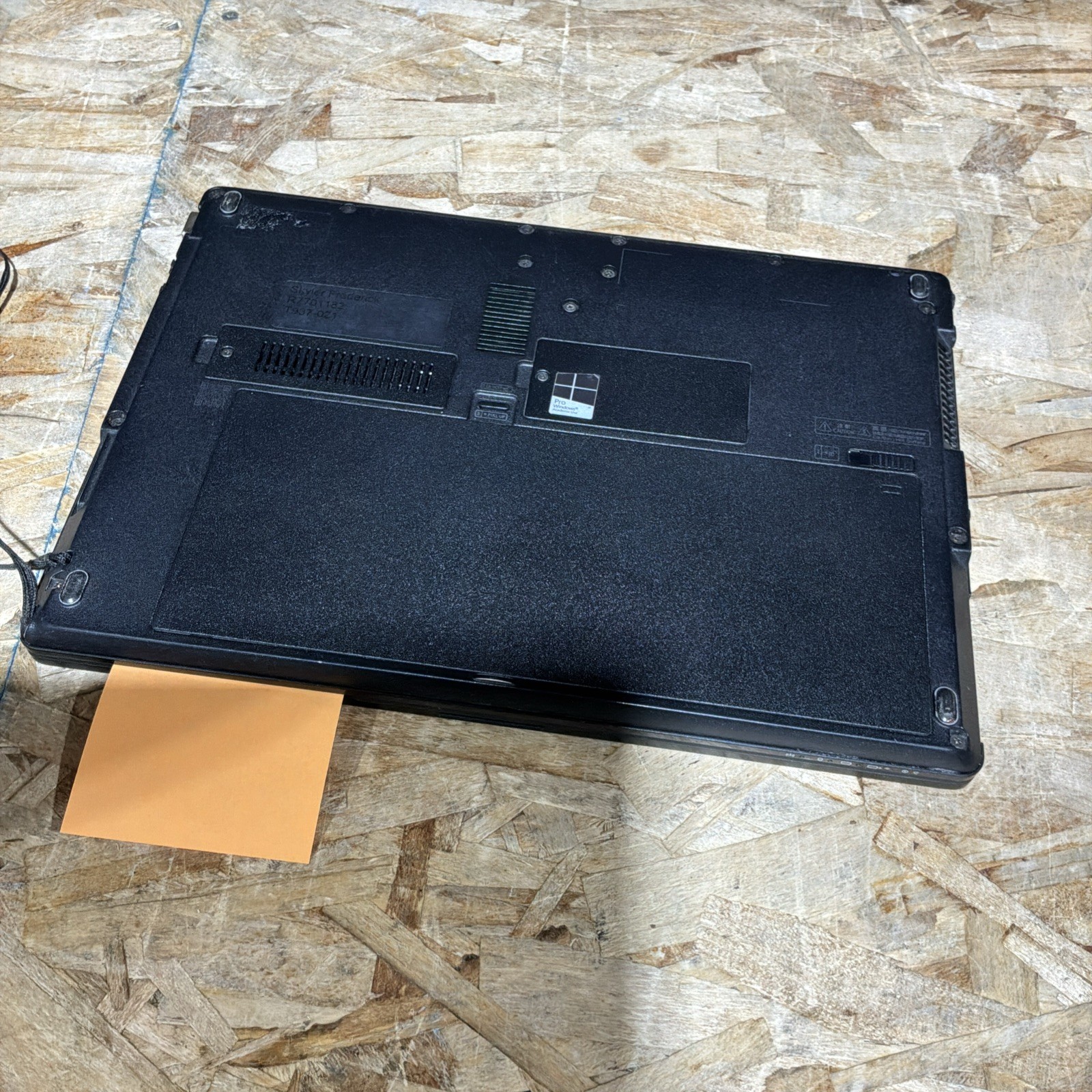 Fujitsu Lifebook T937 i5-7200U 2.5GHz 8GB RAM 128GB SSD Win 11 Pro Touch C488