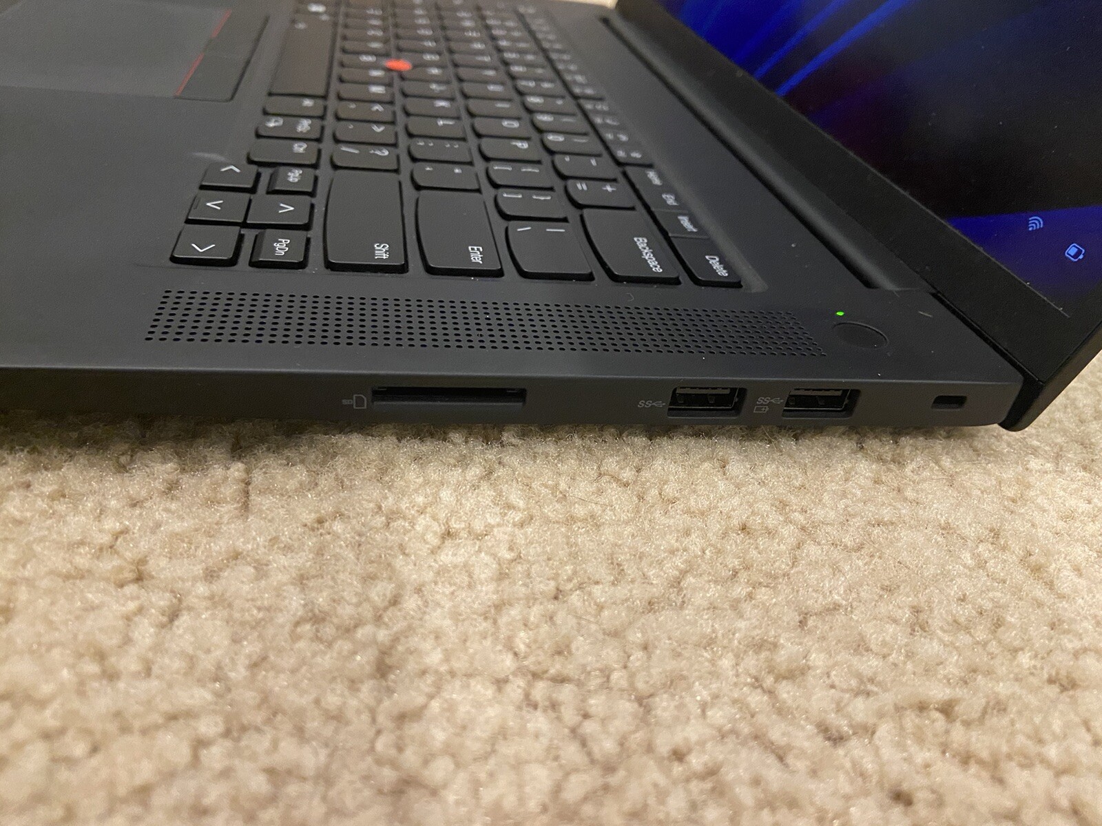 Lenovo ThinkPad P1 Gen 5 16” (1TB SSD, Intel Core i7-12700H, 3.5GHz, 32GB RAM)