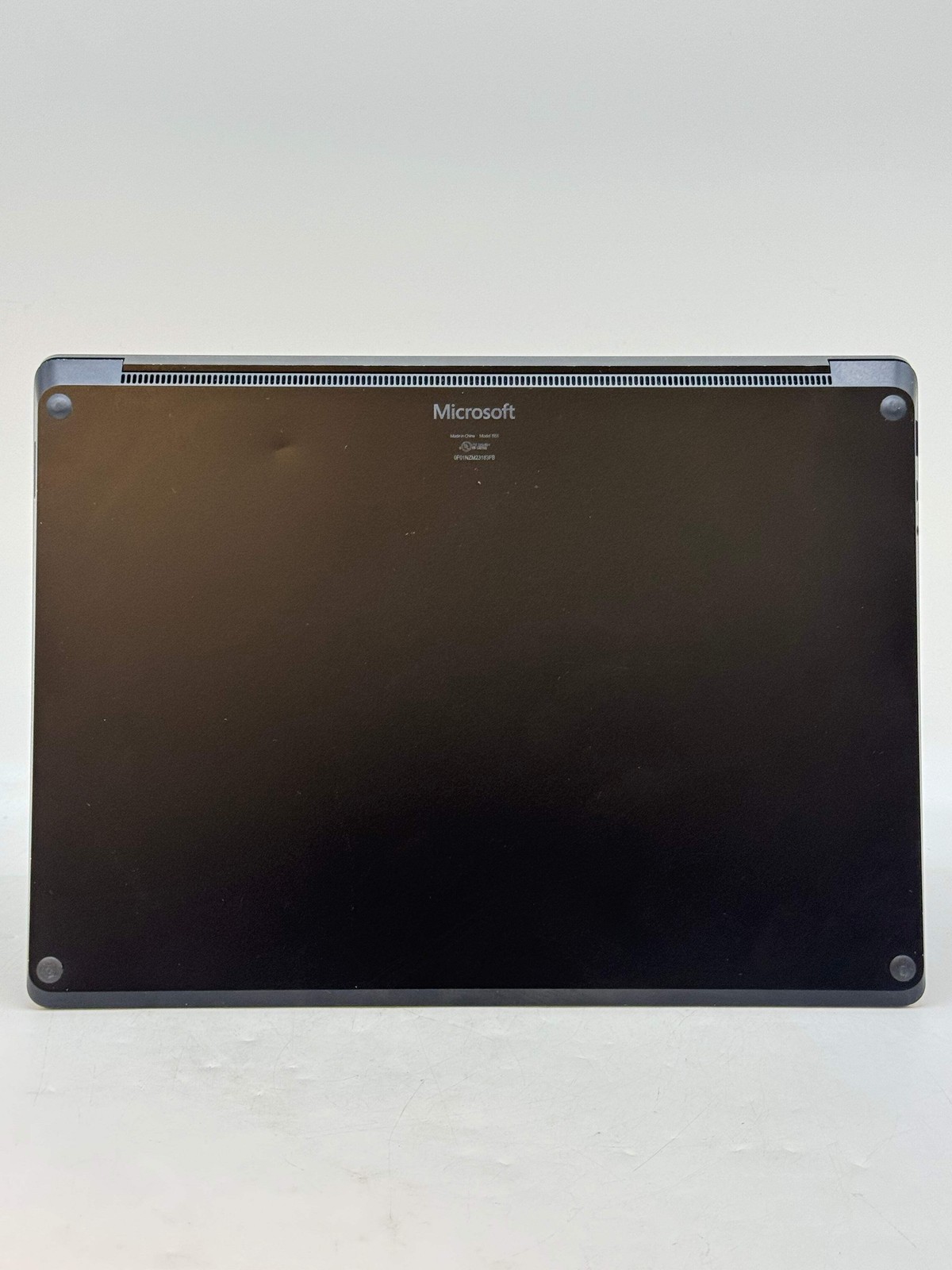 Microsoft Surface Laptop 4 1951 13.5″ i5-1245U 2.5GHz 256GB SSD 16GB DDR5 RAM