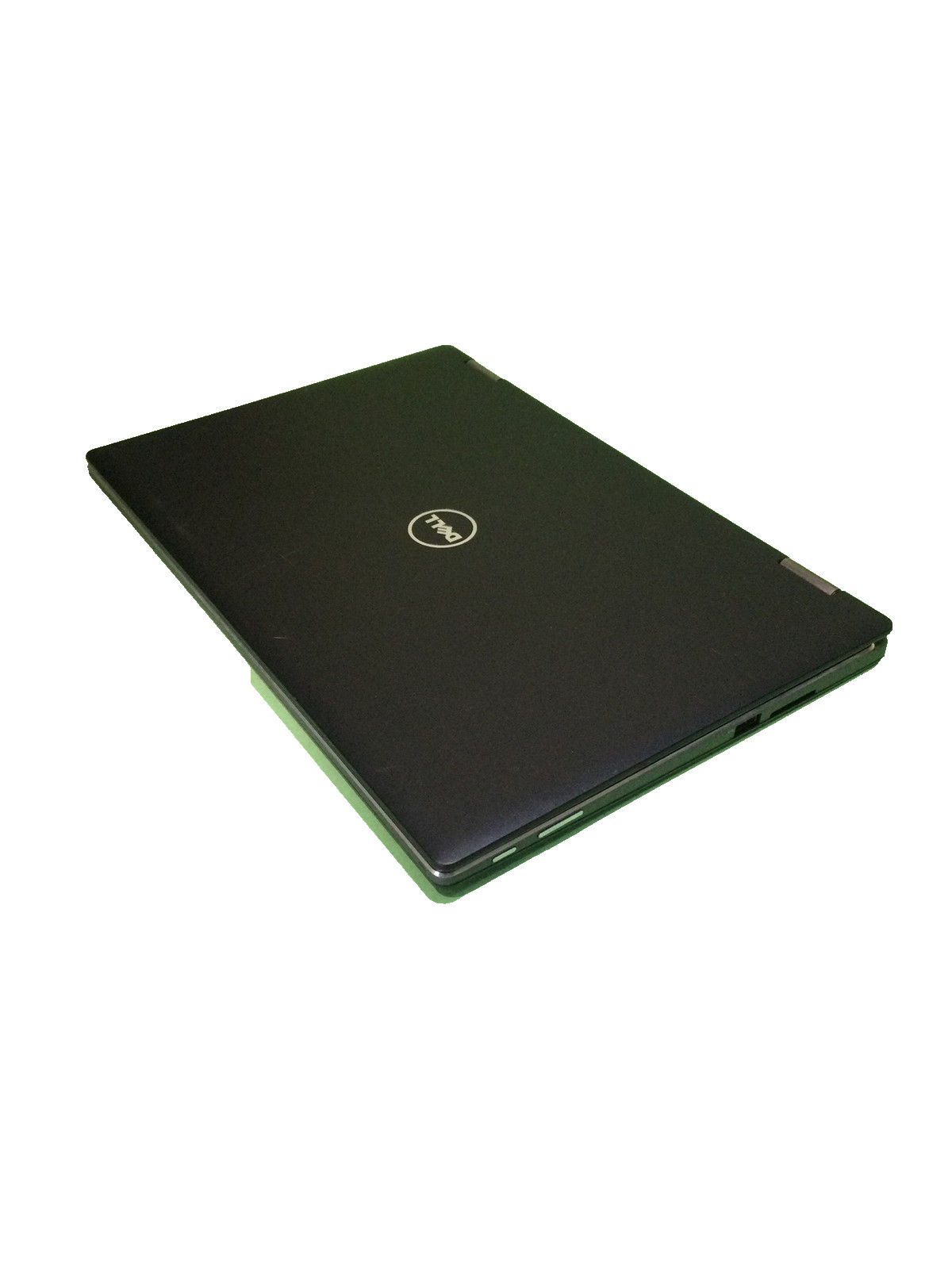 Dell Inspiron 7353 13″ Touch-screen. Intel Core i3-6100. 8 Gb DDR3 256 SSD M.2