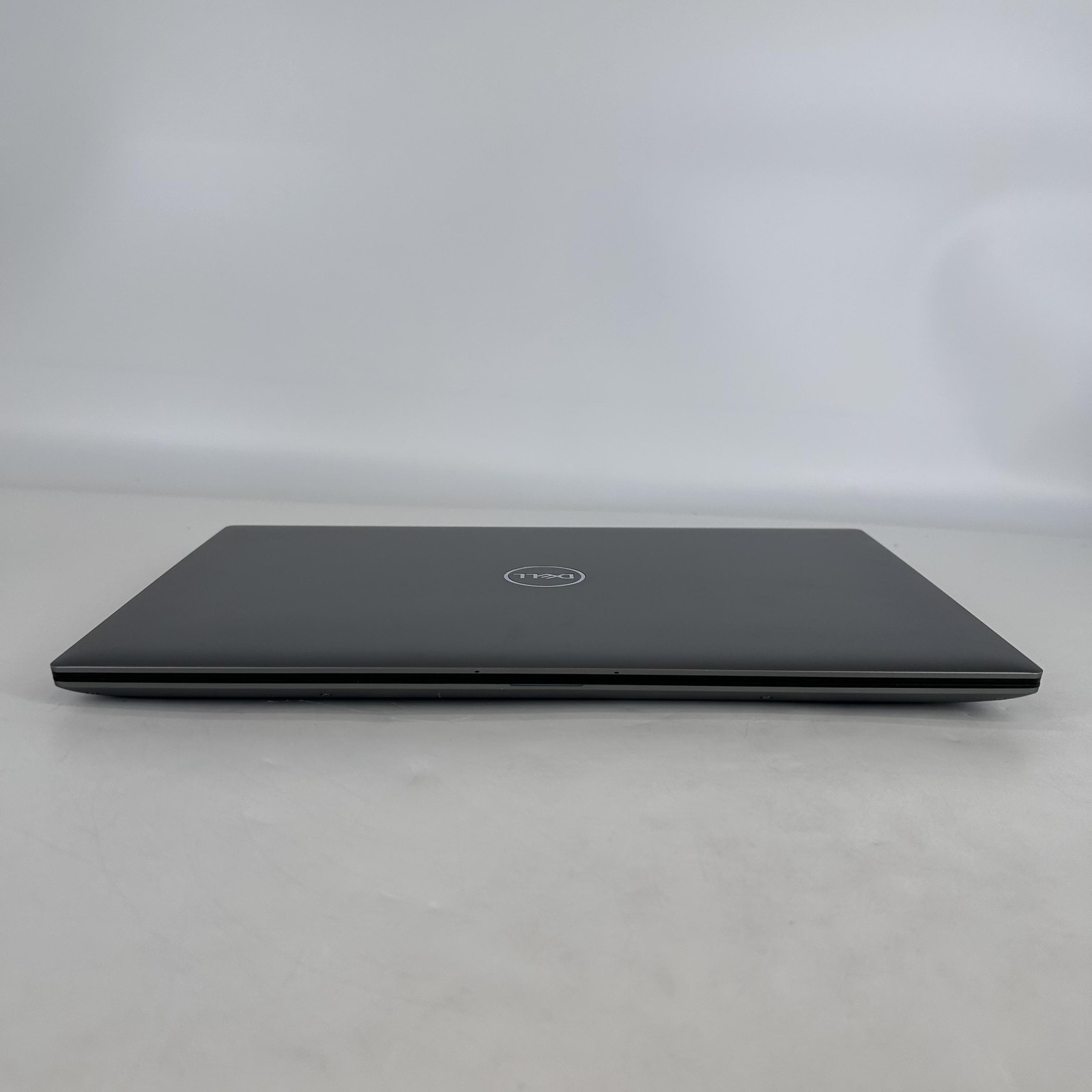 Dell Precision 5680 16 FHD+ 2.6 GHz i9-13900H 64GB 1TB RTX 4000 Ada – Very Good