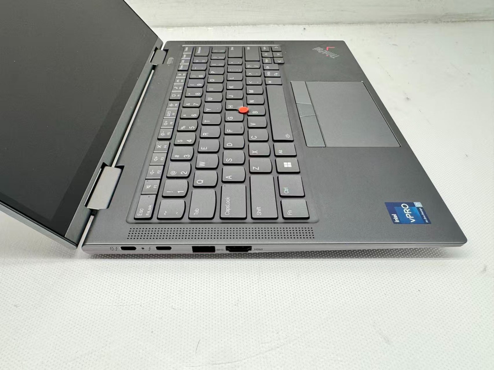 Lenovo ThinkPad X1 Yoga 8th Gen 14″ Intel i7-1370P@1.90GHz 64GB 512GB *READ*