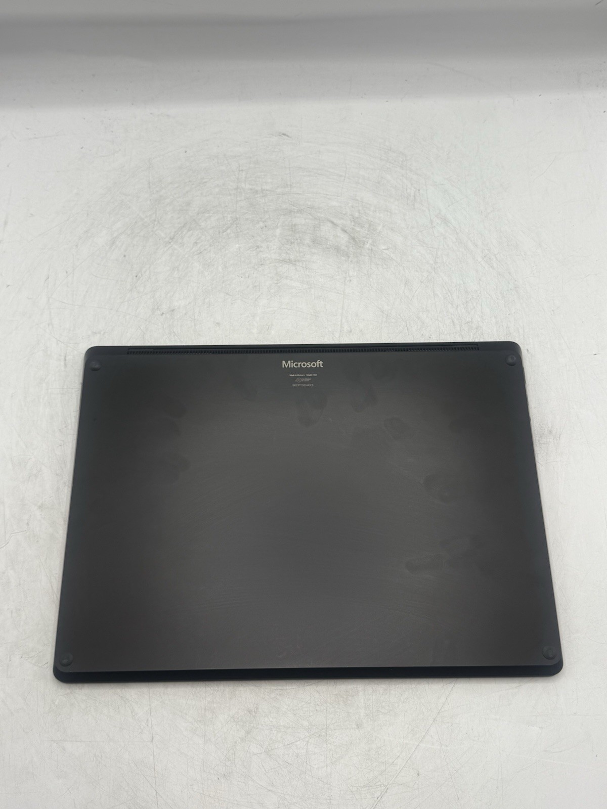 Microsoft Surface Laptop 5 13.5″ i7-1265U 32GB RAM 512GB NVMe Win11P