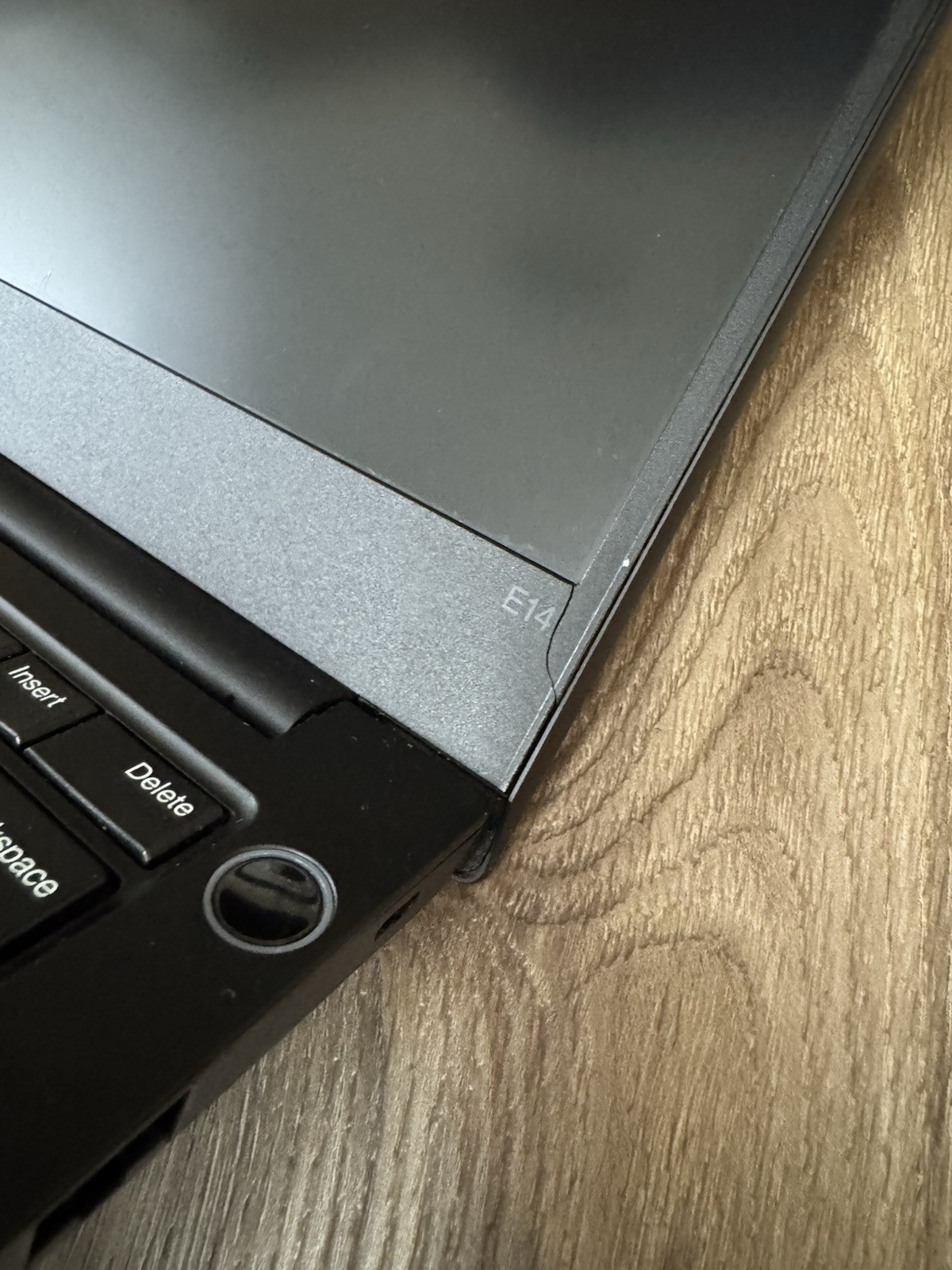 Lenovo ThinkPad E14 Gen 1 14″ FHD i5-10210U 8GB RAM 128GB SSD Win 11 Pro 64-bit
