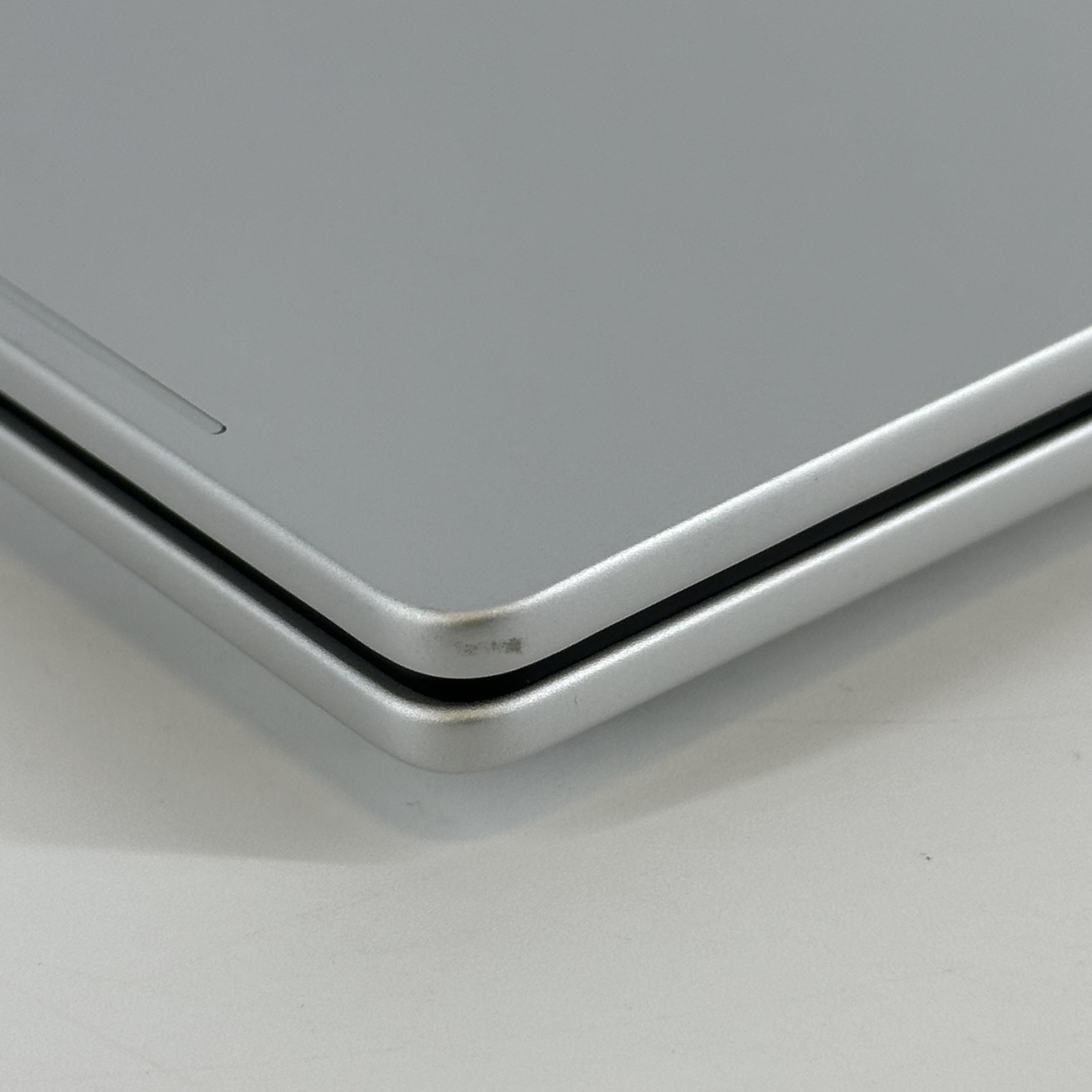 HP OmniBook 7 Flip 2-in-1 16 FHD+ TOUCH 2.1GHz Ultra 5 226V 16GB 512GB LCD BLEED