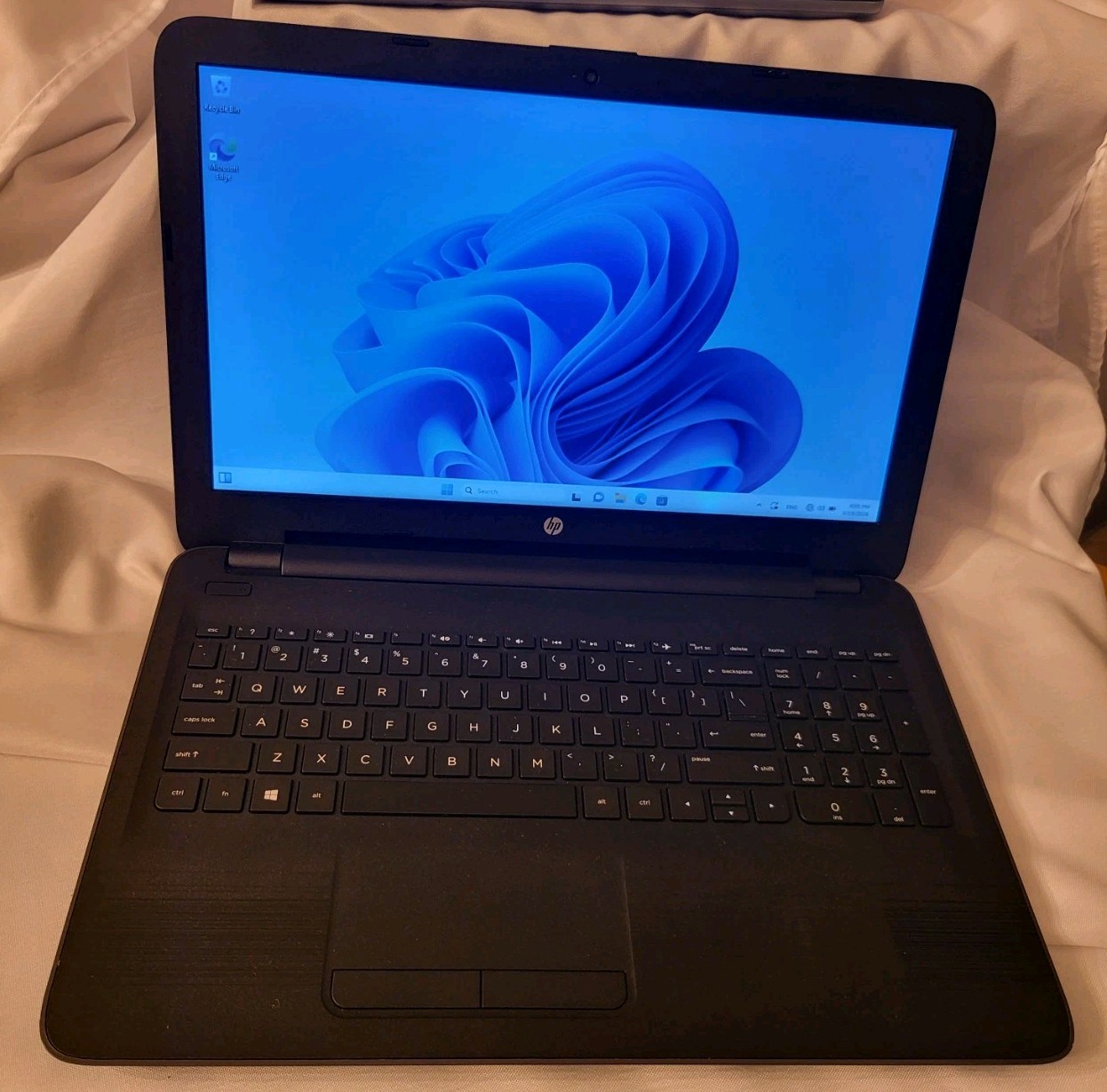 HP 255 G5 Notebook PC AMD E2-7110 4xCPU@ 1.8GHz 4GB RAM 500GB HDD(6-16-1)