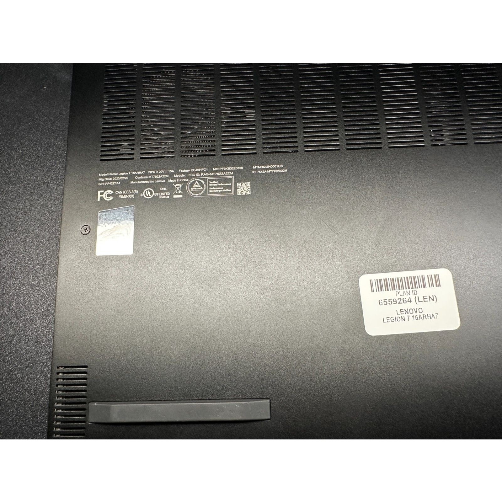 Lenovo Legion 7 16ARHA7 Ryzen 9 6900HX 32GB 2TB RX 6850M XT 16″