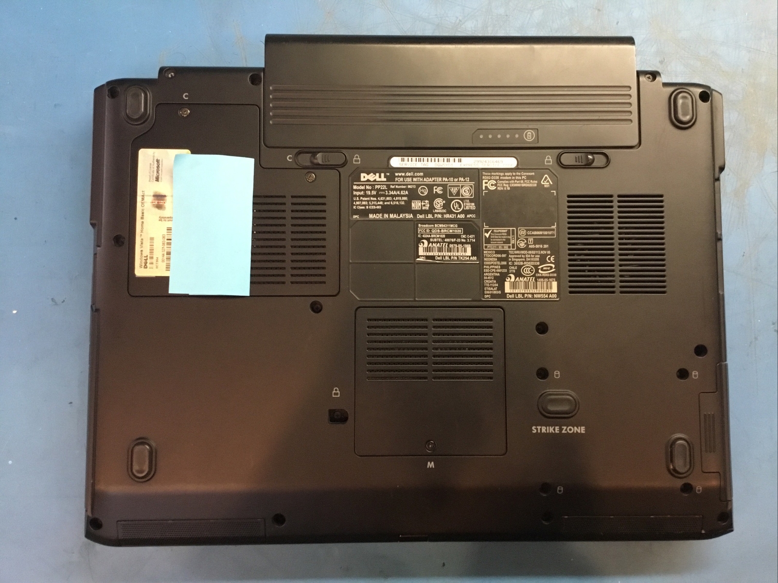 Dell Inspiron 1521 AMD Athlon 64 X2, 160GB, 1GB RAM, Win 10, Dark Display – H3
