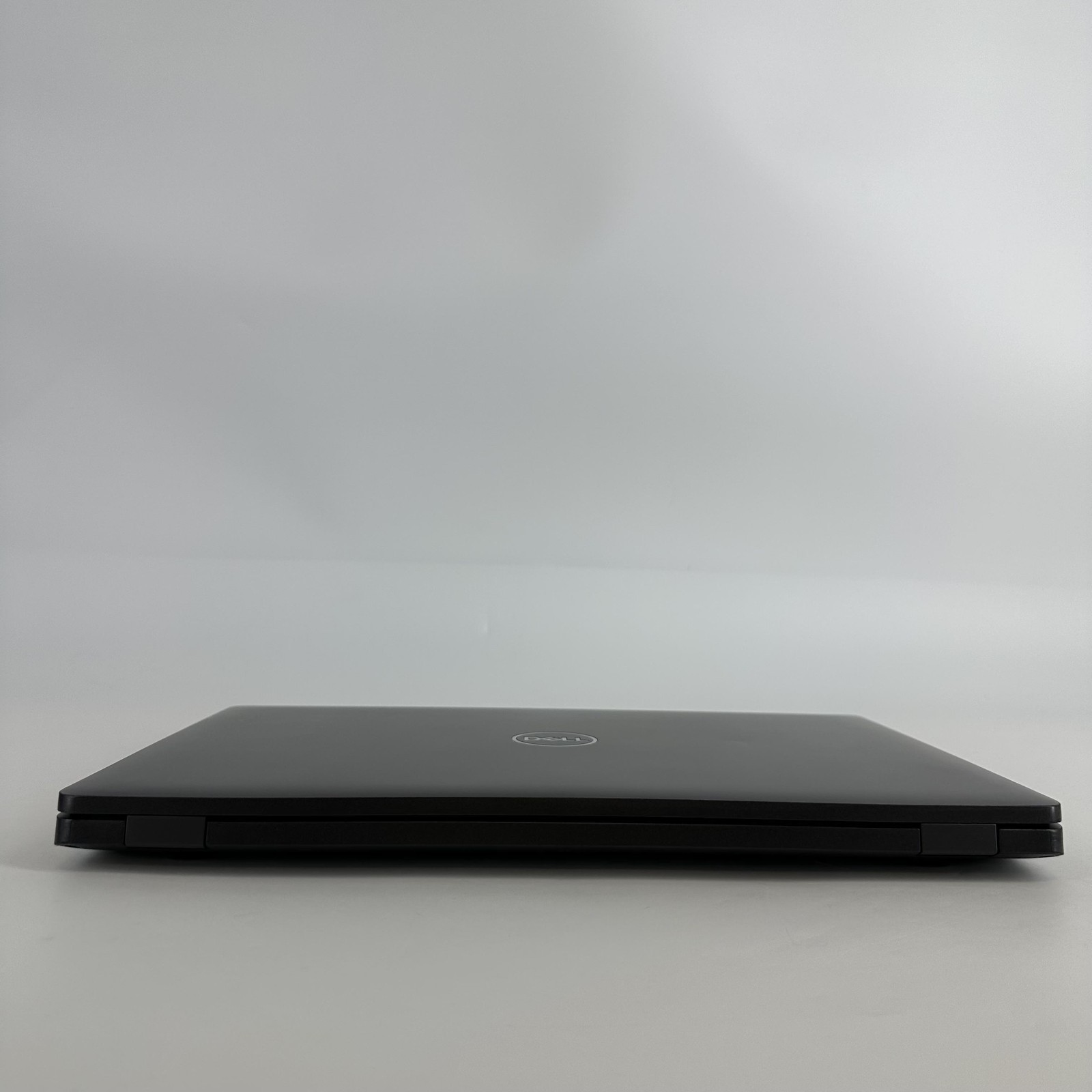 Dell Latitude 5501 15 Gray FHD i7-9850H 2.60GHz 48GB 512GB SSD Good BAD BATTERY