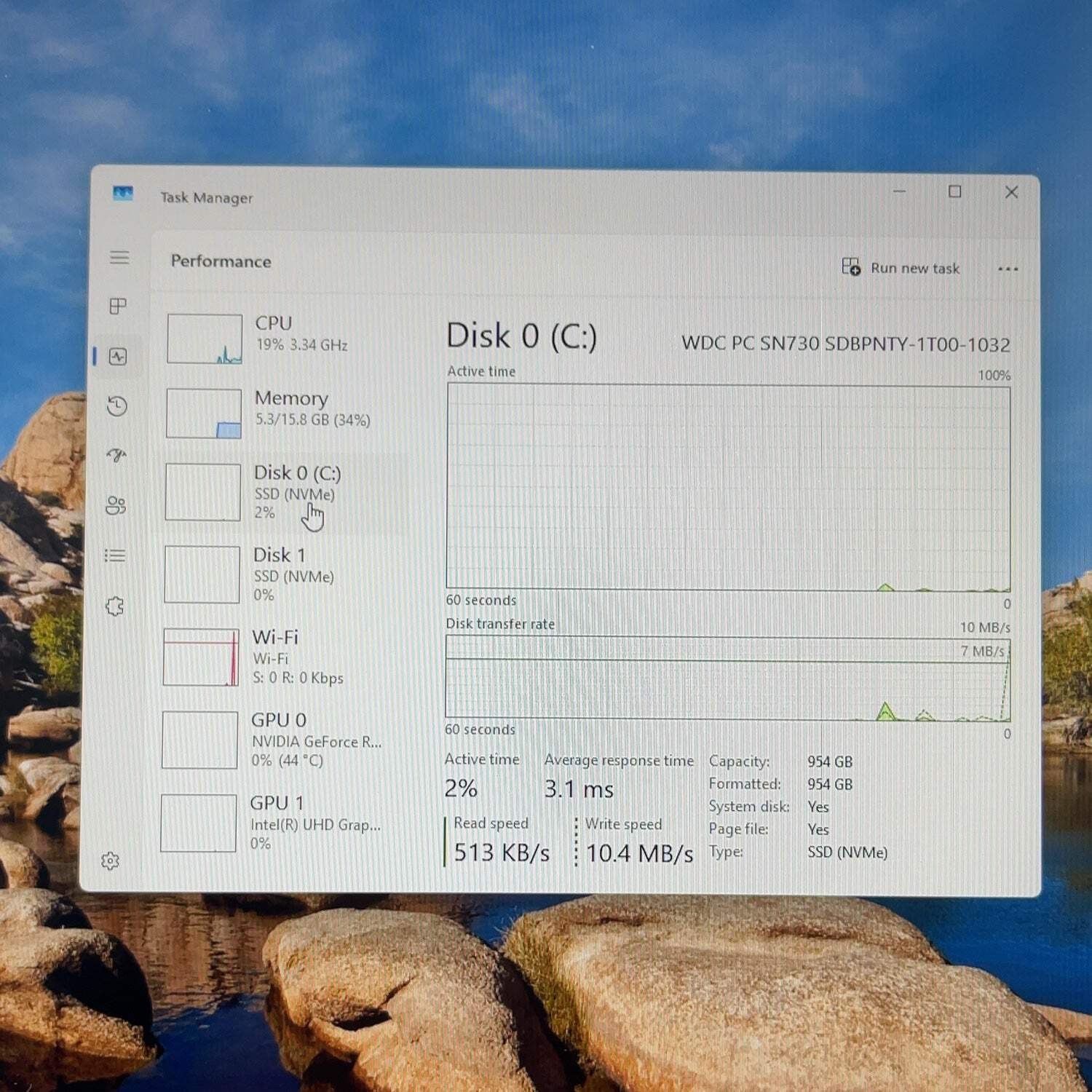 MSI Raider GE75 i7-10750H 16GB RAM 1TB SSD 512GB SSD GeForce RTX 2080 Super