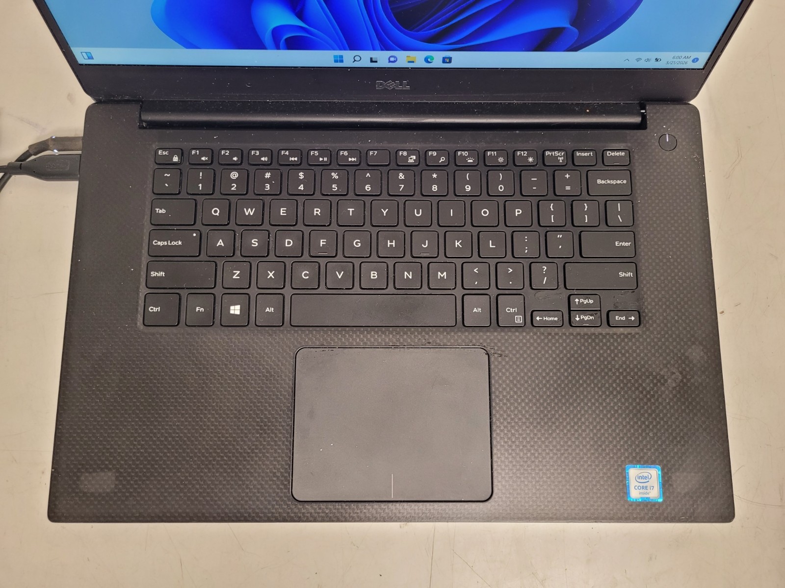 Dell xps 15 9550 15.6″ i7-6700HQ 2.6ghz 8gb ram no ssd parts read FLHFHC2
