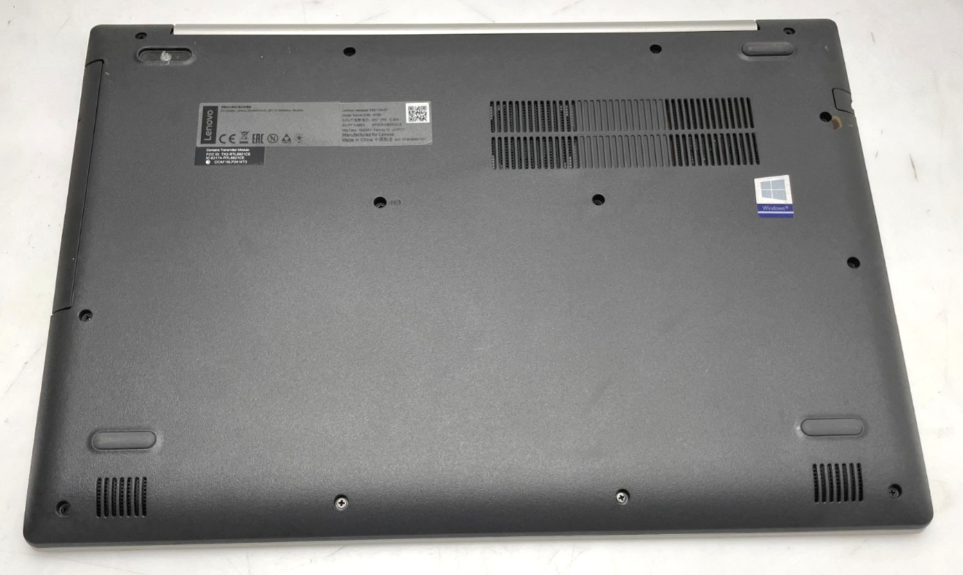 Lenovo IdeaPad 330-15AST 15.6″ AMD A6-9225 8gb Ram 128gb SSD Linux 99% Btry