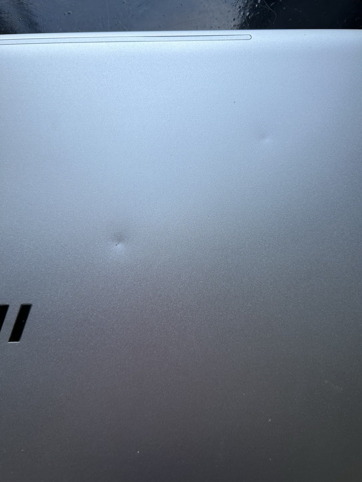 HP ENVY 15.6″ i7 16GB RAM 1TB SSD Silver FHD 1920×1080 w/ Charger