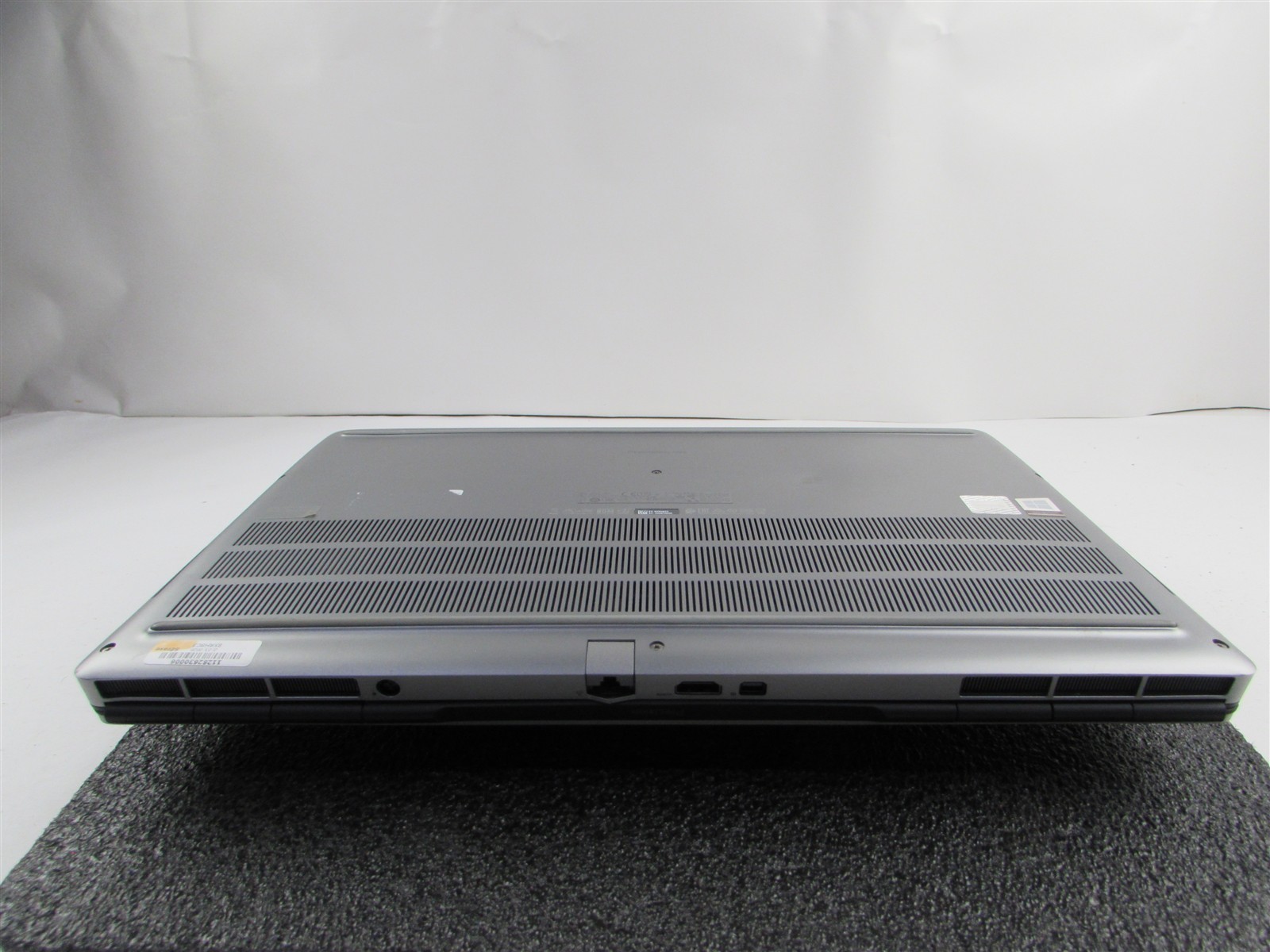 DELL PRECISION 7750 FHD CORE I7-10850H 1TB 32GB RAM RTX 4000 WIN 11 PRO NO BATT