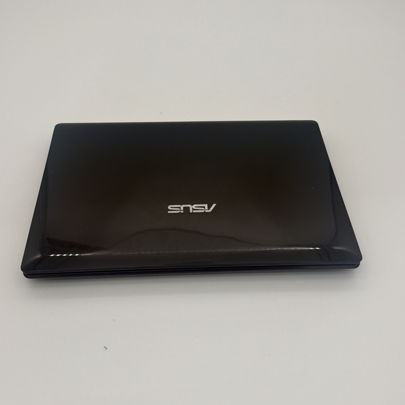 ASUS X53U-XR2 Laptop Pc E2 AMD Vision Radeon 1.00 GHz 15.6″ No Ram No HDD Parts