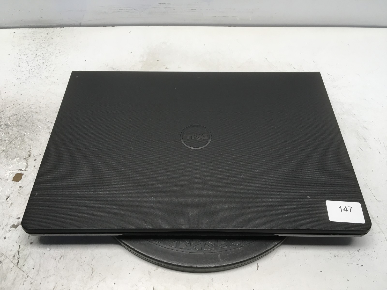 Dell Inspiron 3558 Intel i3-5015U 2.1GHz 6 GB NO HDD No Batt