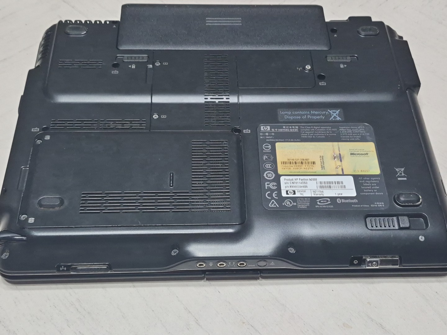 HP Pavilion 2000 *TURNS ON For A Second No Cord